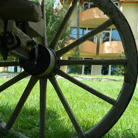 Family Privileg ホテル 3*