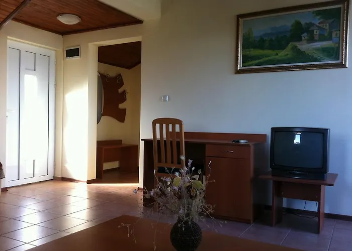 Хотел Family Privileg